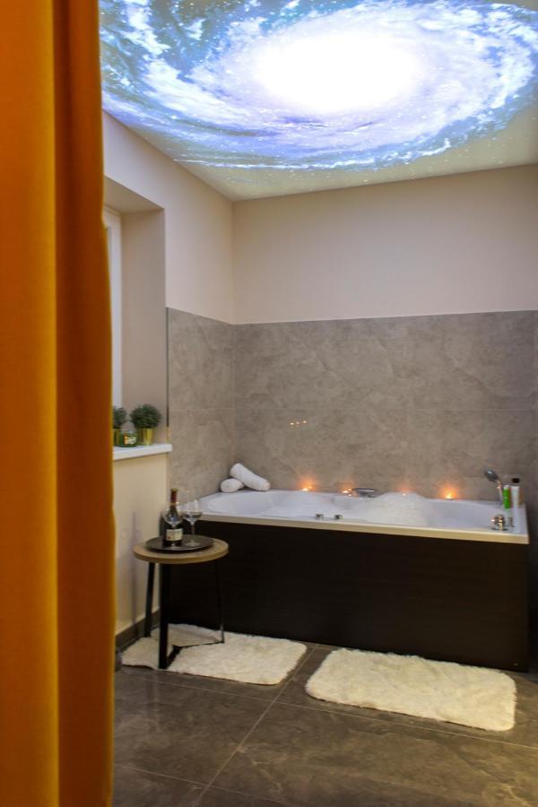Galaxy Apartments Belgrado Esterno foto