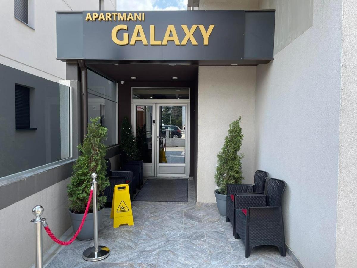 Galaxy Apartments Belgrado Esterno foto