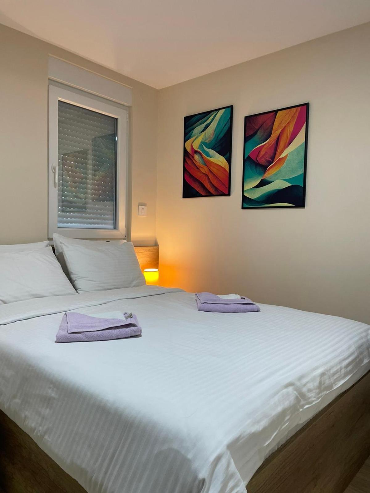Galaxy Apartments Belgrado Esterno foto